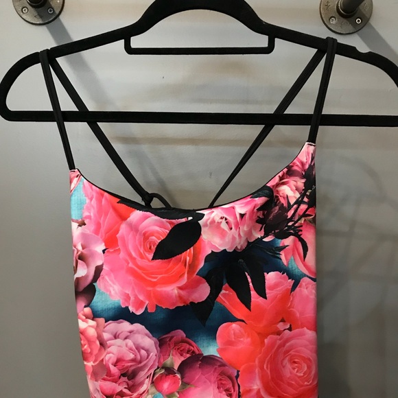 Lululemon Dancing Warrior Tank in Secret Garden Floral Print Tank Top 8 - Picture 6 of 7